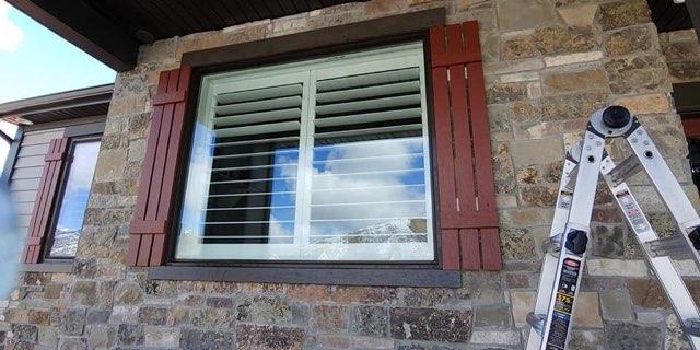 Jalousie Window — West Haven, UT — Vinyl Guys