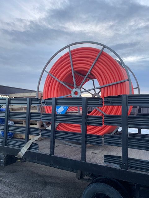 electrical hose on truck