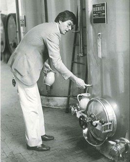 Foto in bianco e nero produzione vino