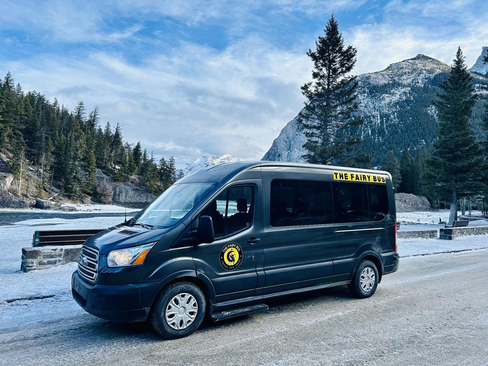 Banff shared shuttle service