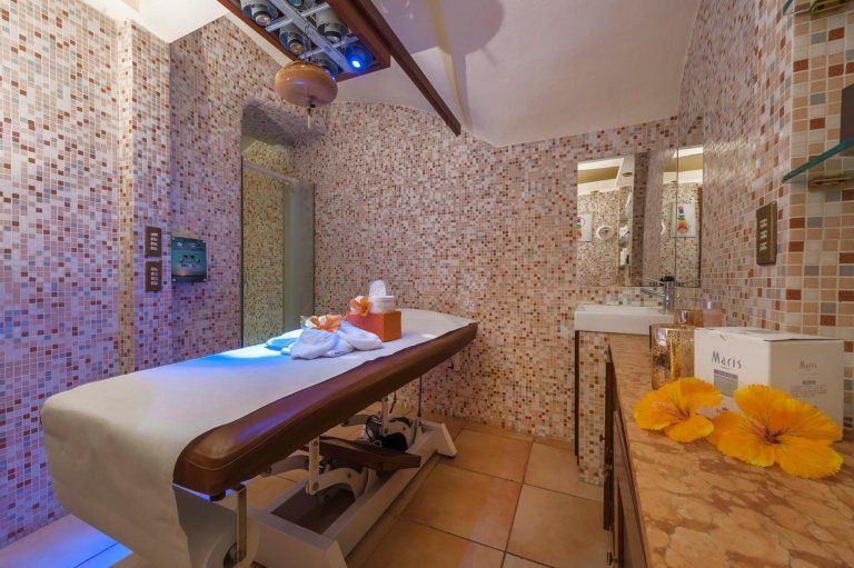 lettino centro estetico