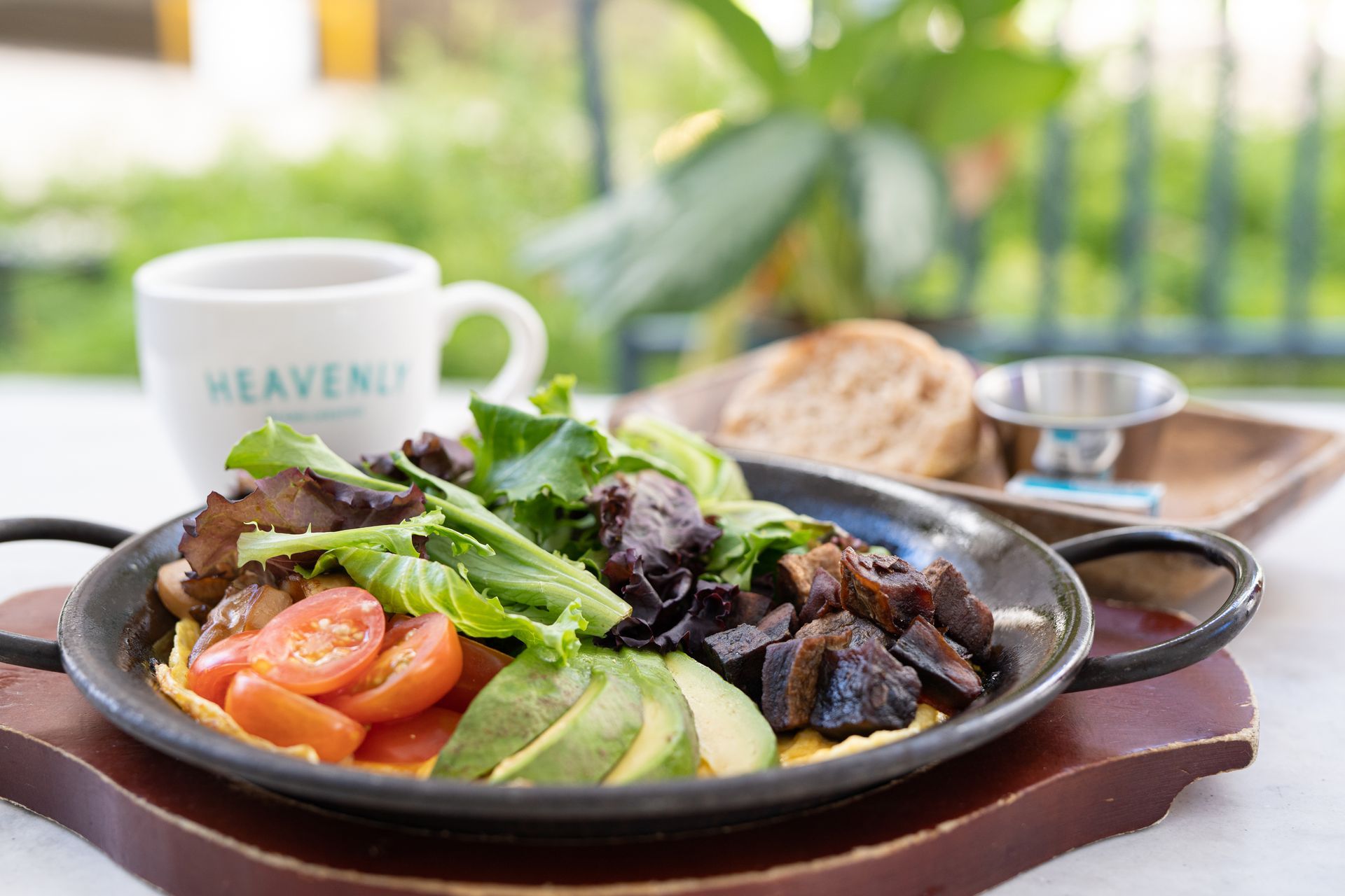 heavenly-island-lifestyle_local-egg-flat-omelette