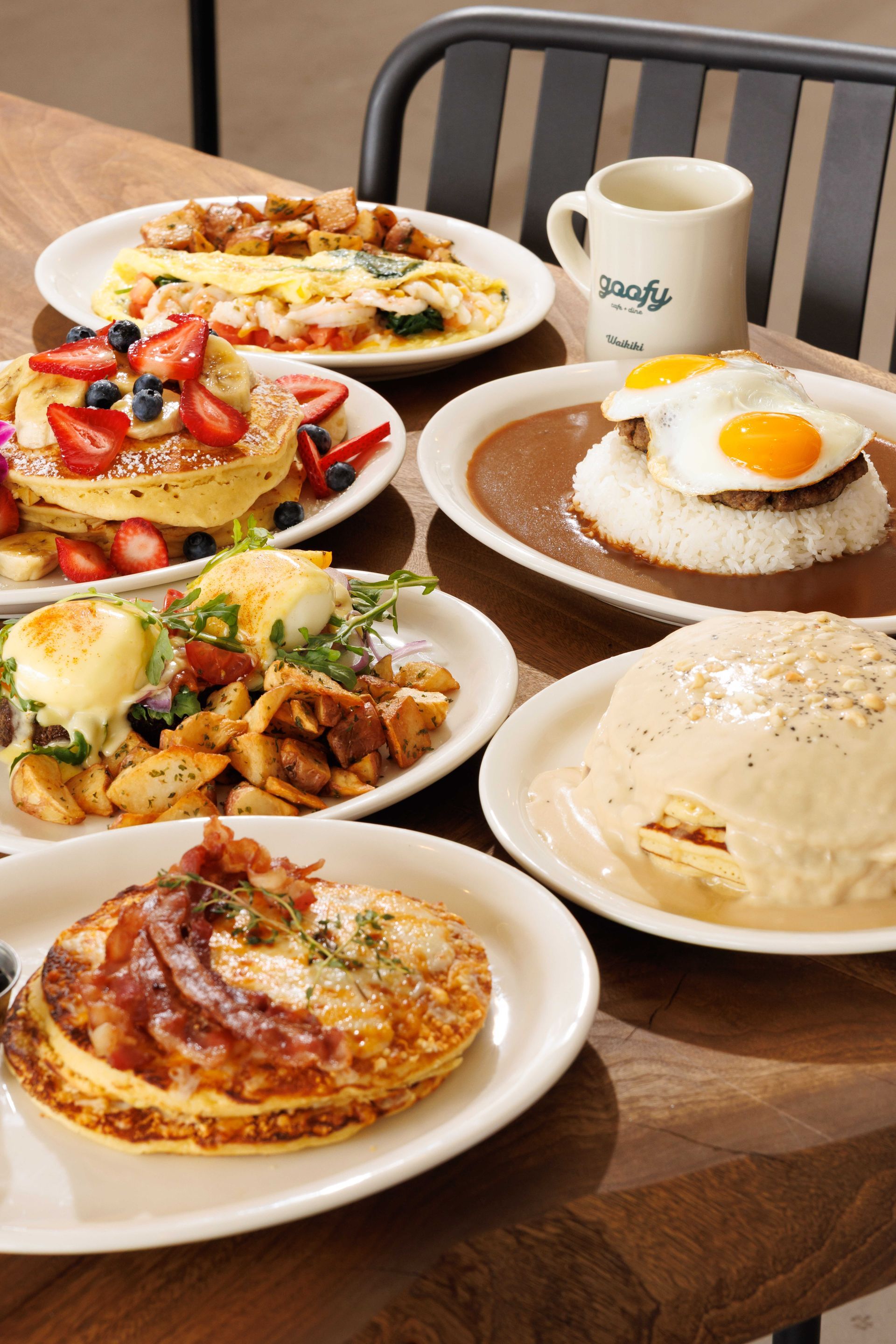 Goofy Cafe & Dine - Waikiki Beach_Breakfast