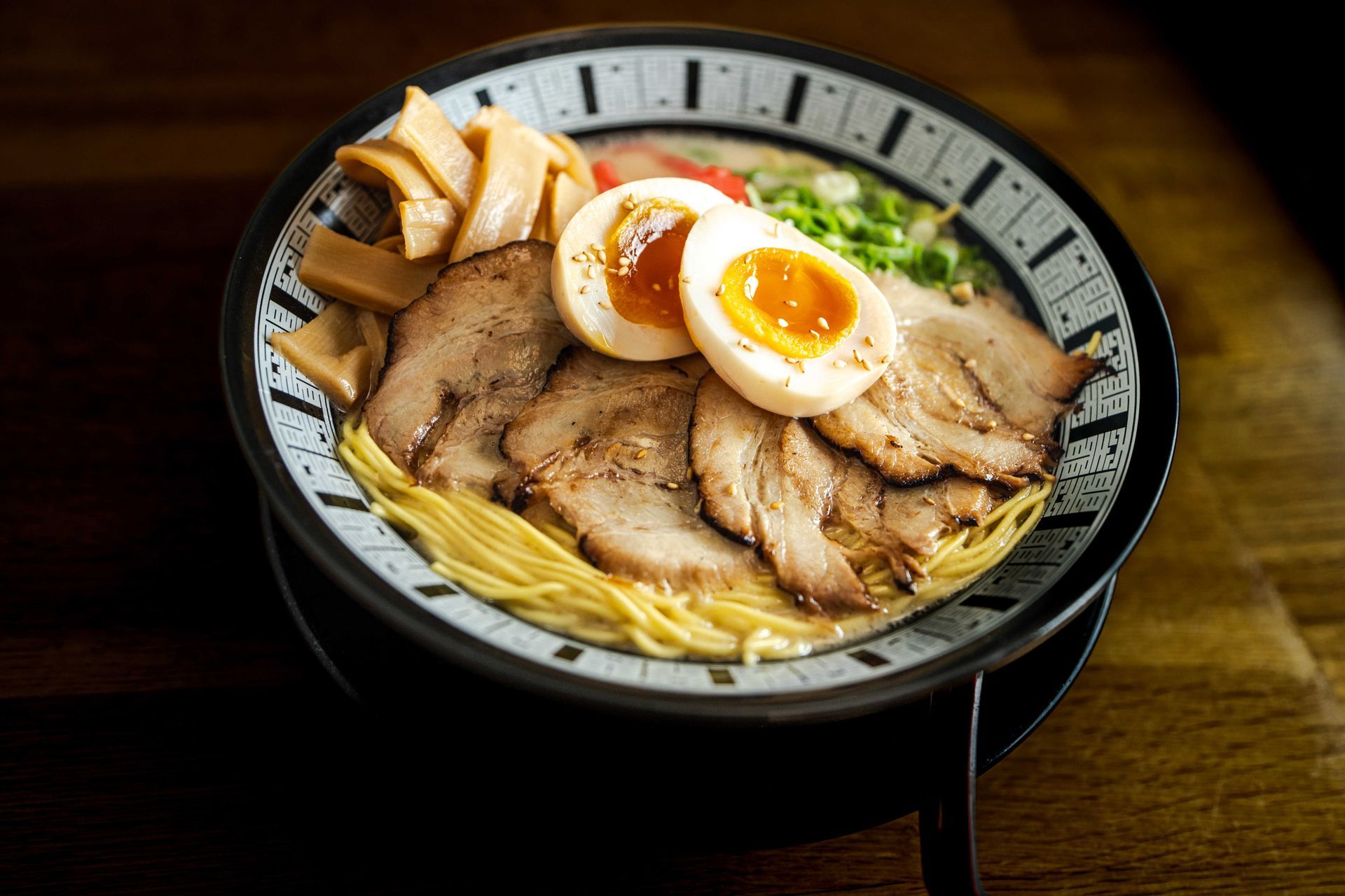 camado-ramen-tavern_tonkotsu ramen