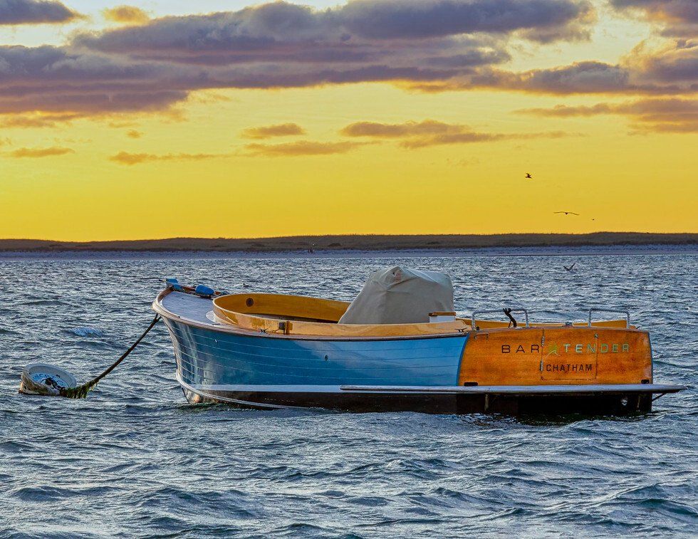 Gordan Tempest_Bartender Boat