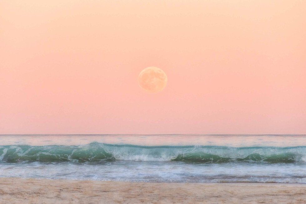 Nancy Orbe Full Beaver Moonrise