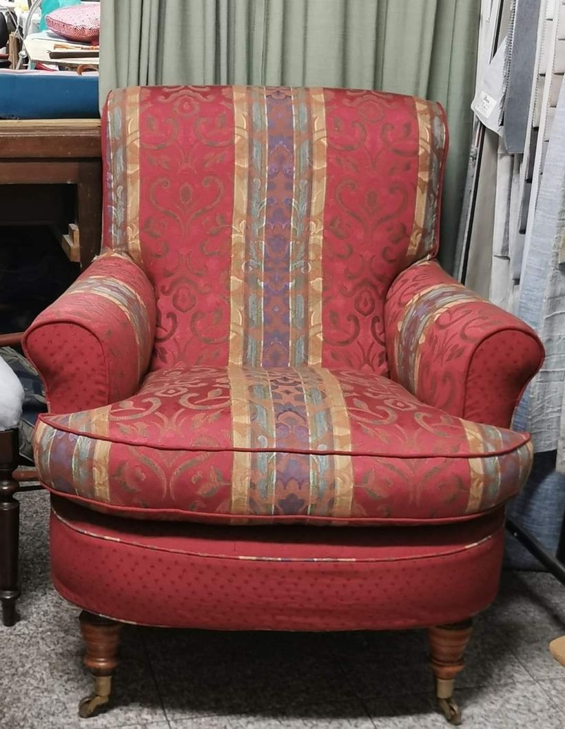 rifacimento fodera e rivestimento poltrona