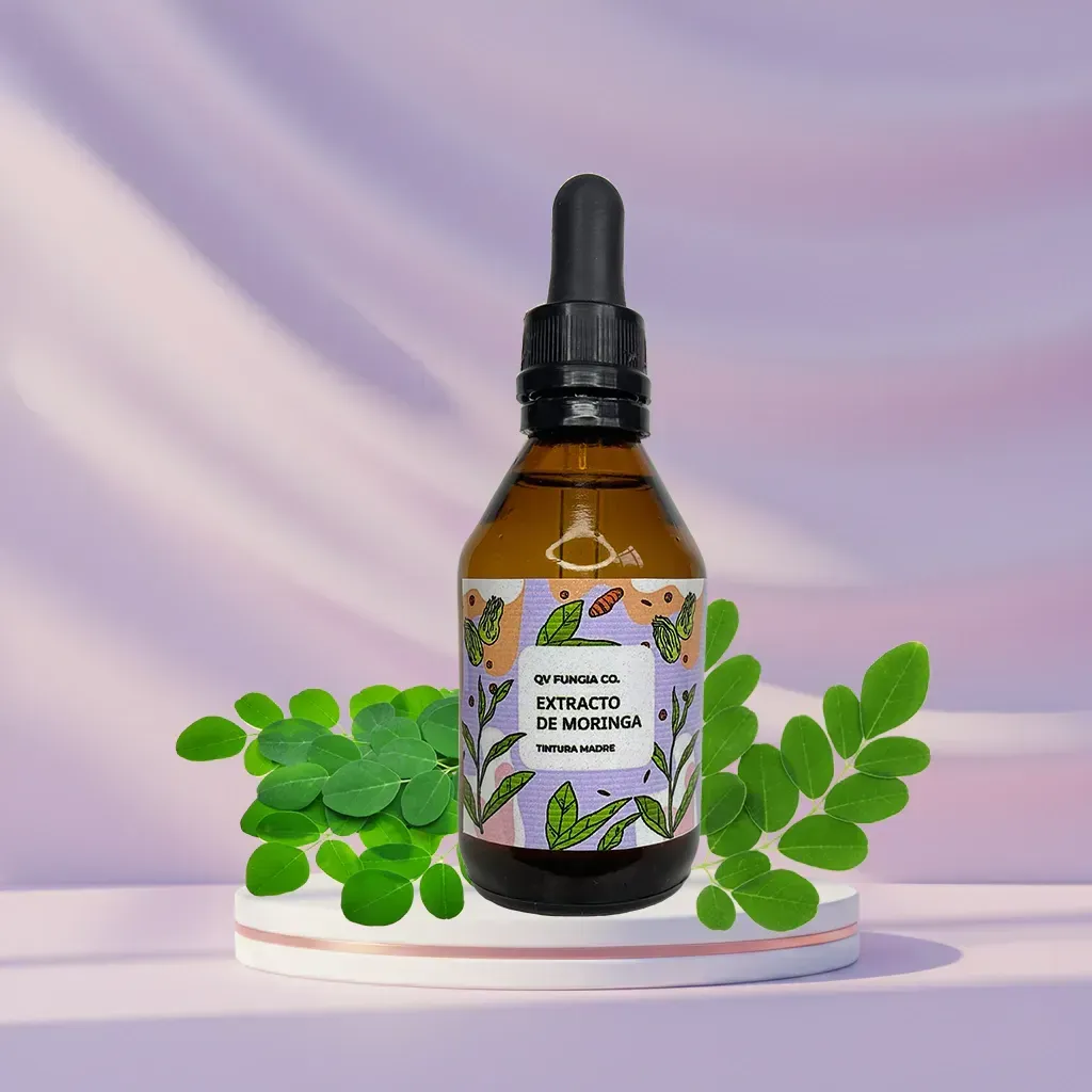 Dos frascos goteros de color ámbar etiquetados como 