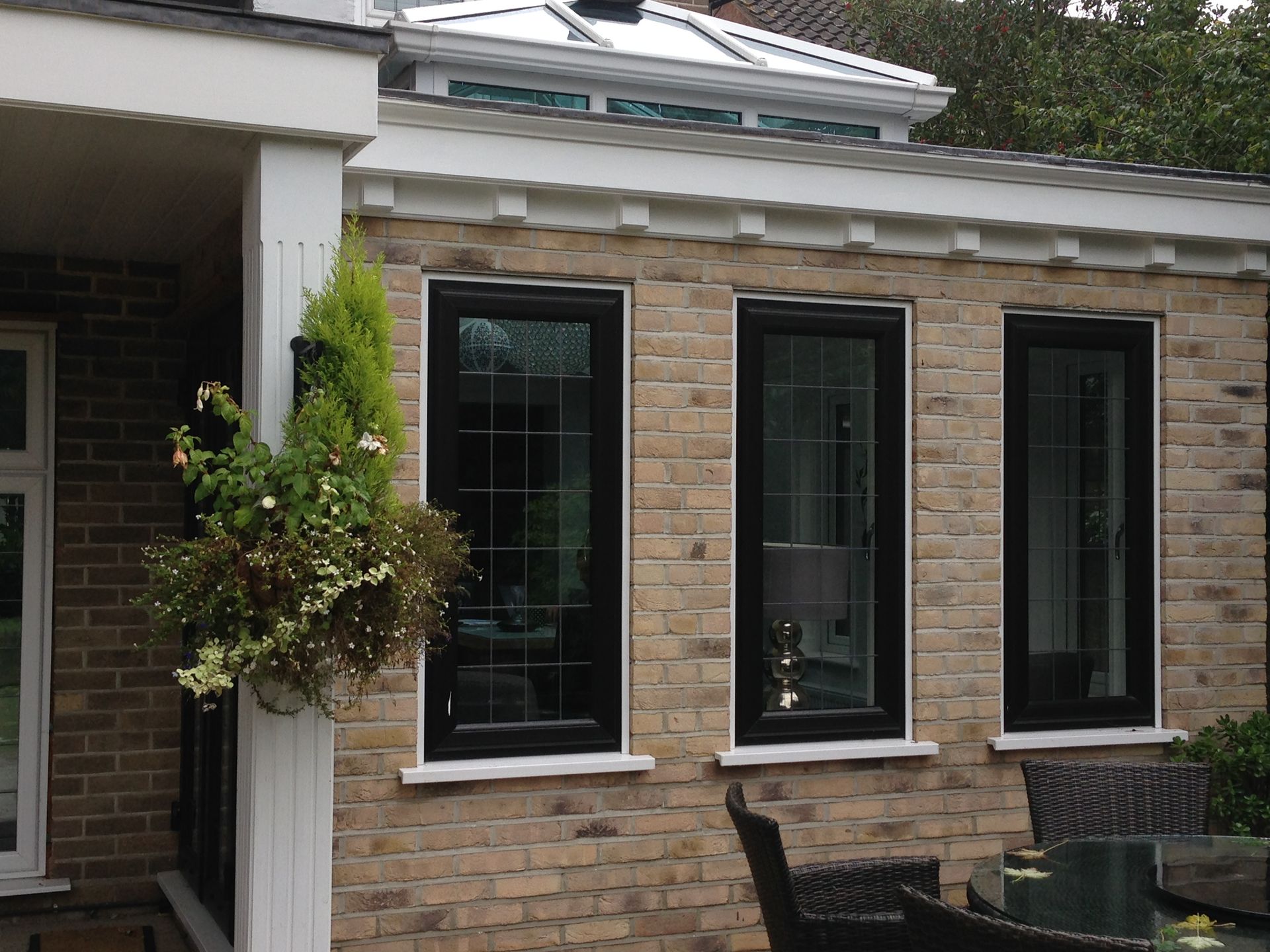 black on white orangery