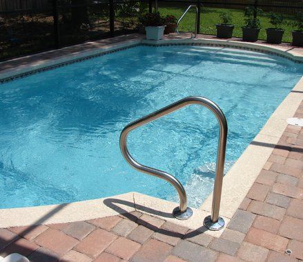 impermeabilizar piscina a precio barato en bornos