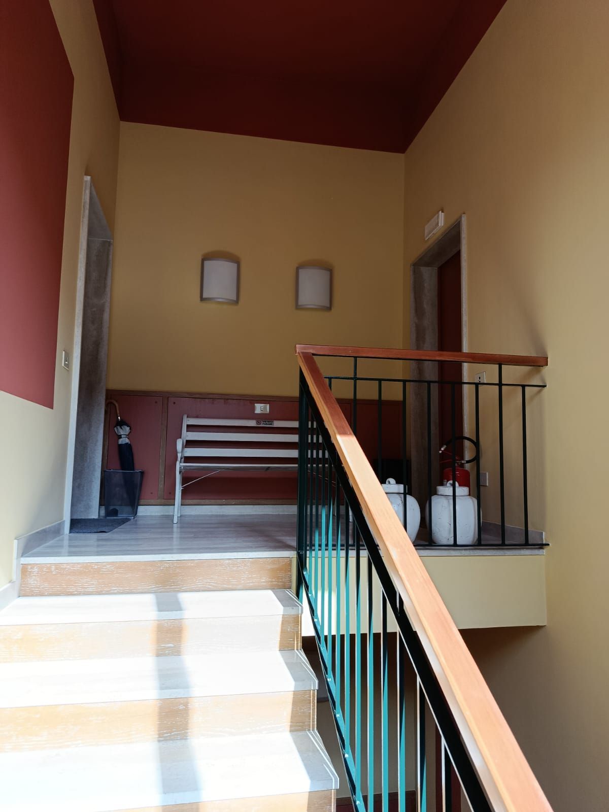 Soluzioni su misura per casa, ville, scale e uffici