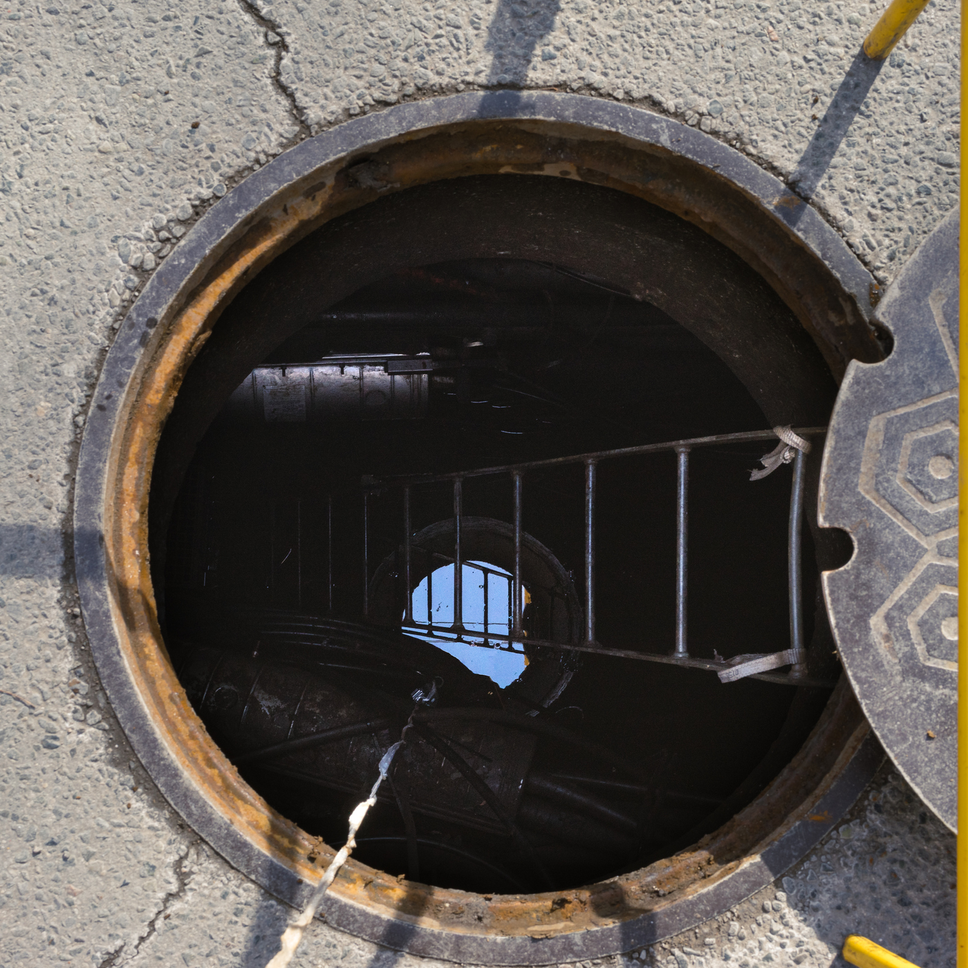Bird's Eye View of A Confined Hole | Grove City, OH | CST Utilities