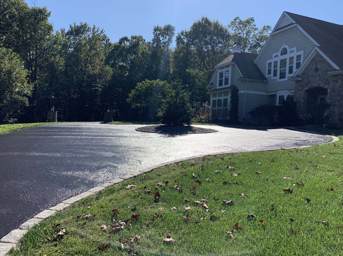 Driveway Sealcoating, Driveway Repair, Chester County PA