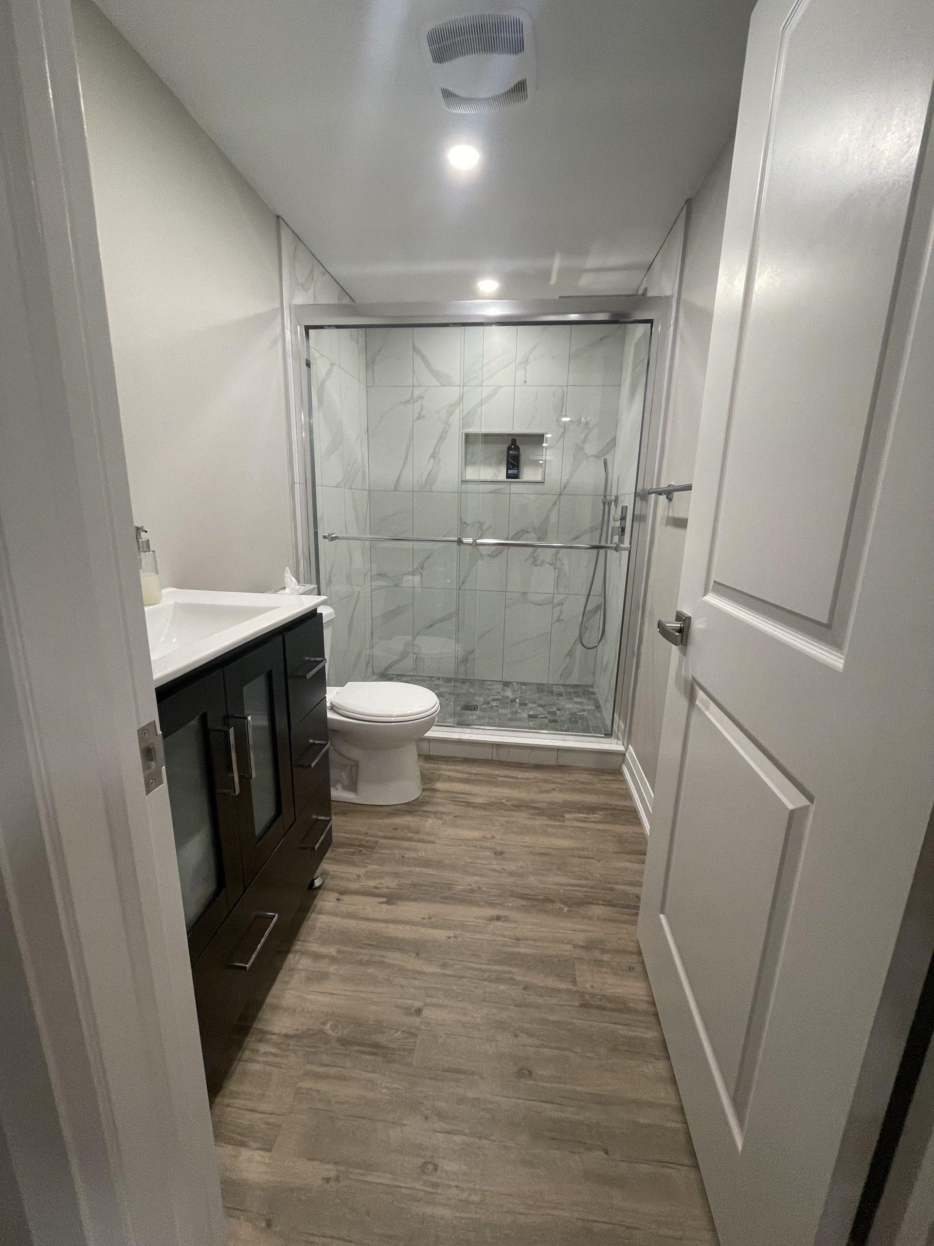 Modern basement renovation - 50