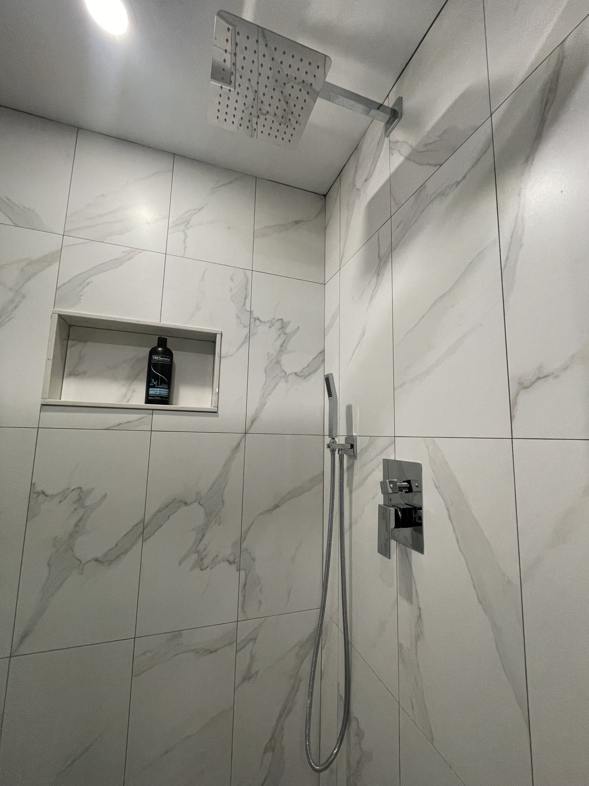 Modern basement renovation - 044