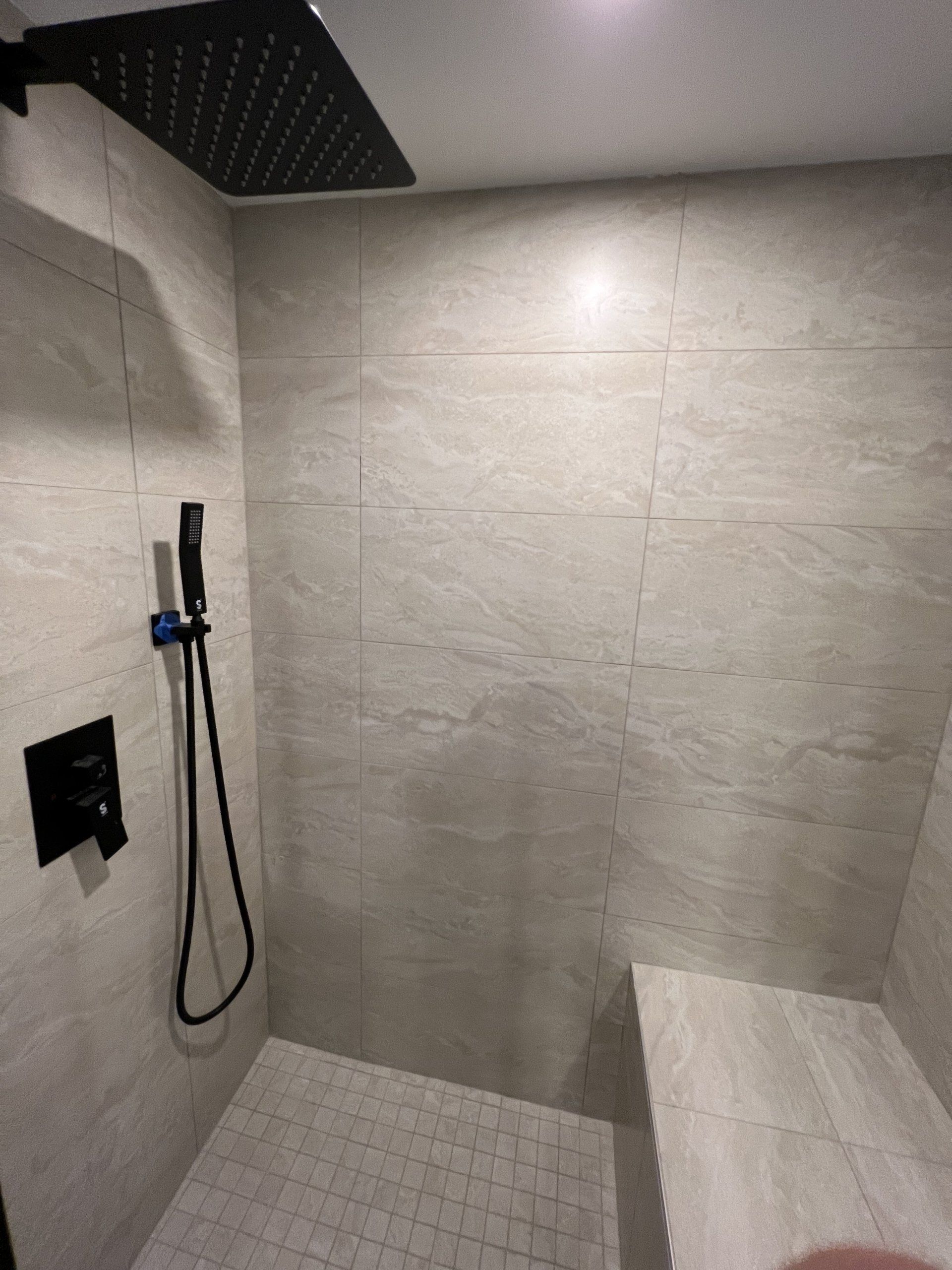 Modern basement renovation - 034