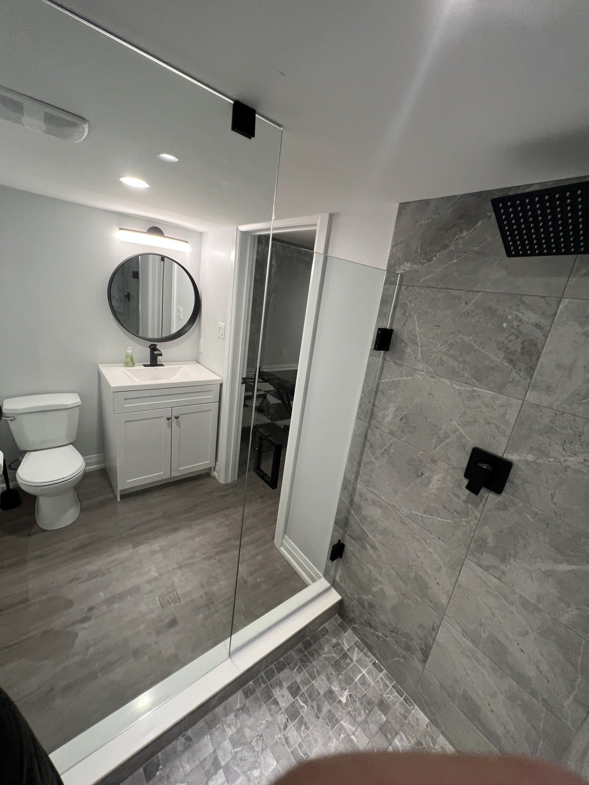 Modern basement renovation - 011