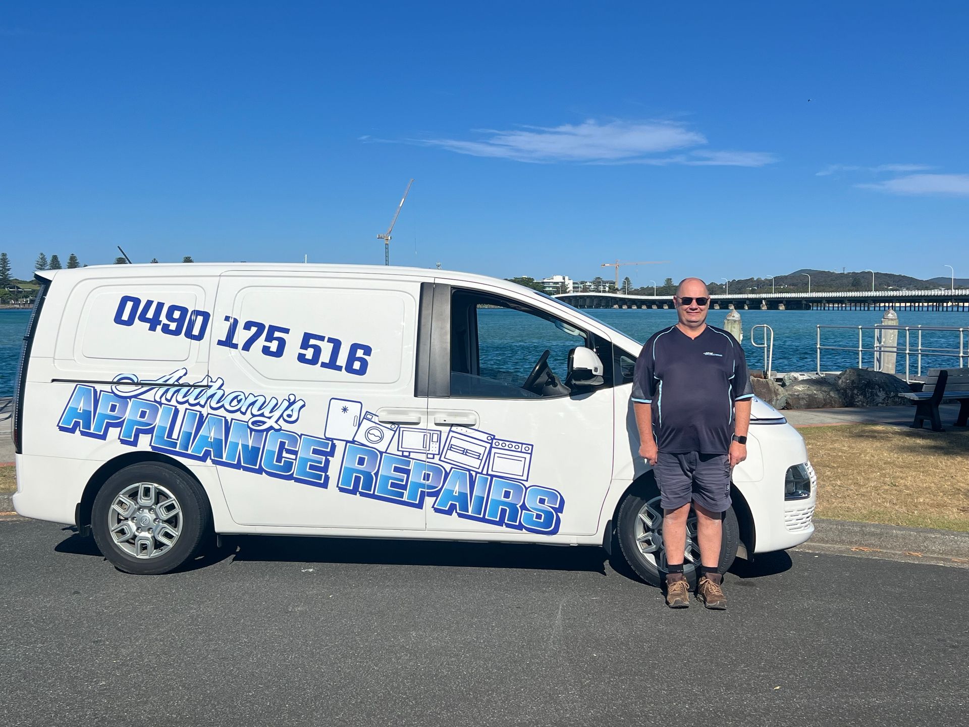 Man Standing In Front Of Business Van - Appliance Repairs in Taree, NSW