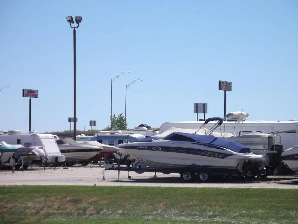 Speed Boat — Des Moines, IA — Capitol City Mini Storage