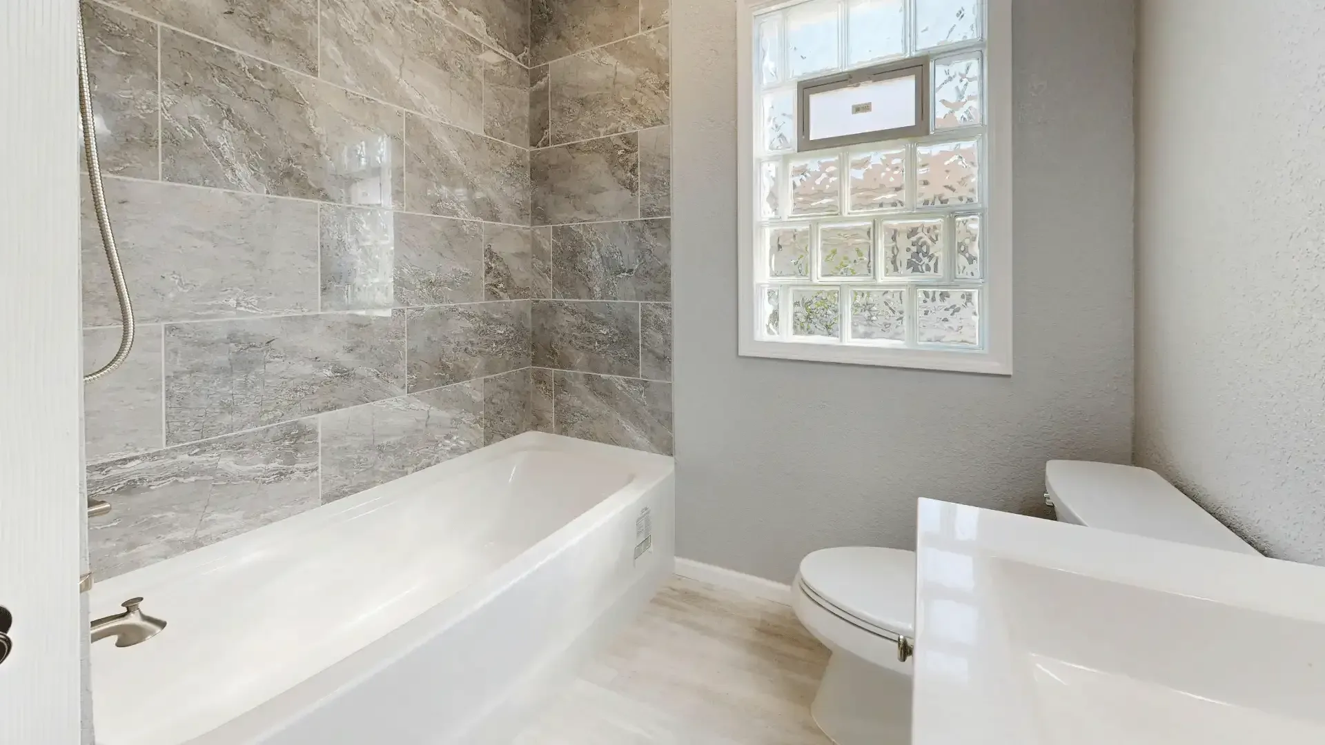 Janitec tile and grout cleaning in Okotoks AB