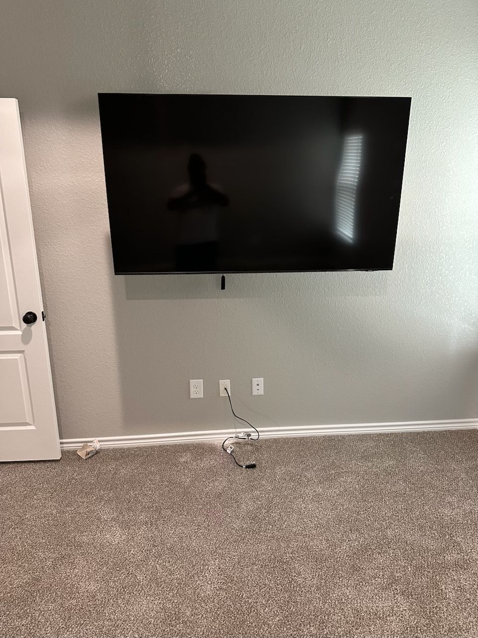 The TV Guy, McLennan County TX, Bell County TX, Hill County TX, Waco TX, South Bosque Waco TX, McGregor TX, Bellmead TX, Abbott TX, Milford TX, Waxahachie TX, Groesbeck TX, Teague TX, Woodway TX, Hewitt TX, Bruceville-Eddy TX, Troy TX, Temple TX, Belton TX, Killeen TX, Harker Heights TX, Salado TX, Jarrell TX, Georgetown TX, TV Mounting, TV Mounting Help, TV Mounting Company, Professional TV Mounting, TV Mounting Service Near Me, Office TV Mounting, Office TV Mounting Help, Office TV Mounting Company, Professional Office TV Mounting, Office TV Mounting Service Near Me, Soundbar Mounting, Soundbar Mounting Service Near Me, TV Wire Concealer, Hide TV Wire Services, Hide Soundbar Wire Services, Shelf Installation