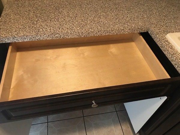 Sunrise 5990 Property Image Interior Drawer-005