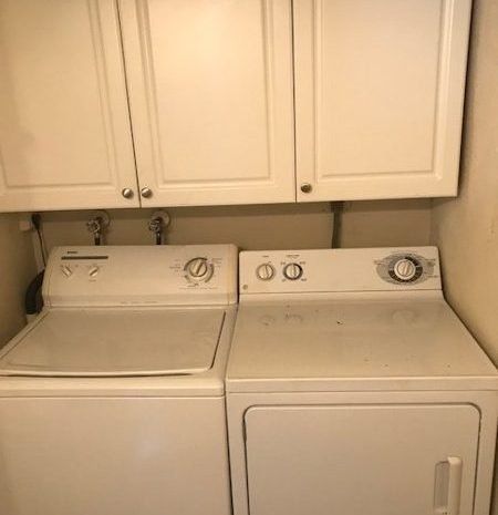 Sunrise 5990 Property Image Interior Washer-003