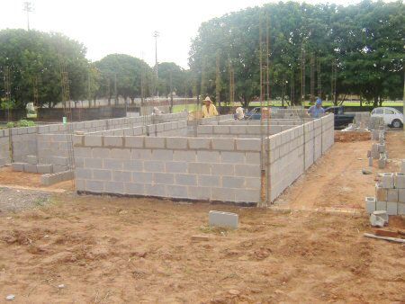 Obras com Brocos de Concreto - GGM Artefatos de Cimento