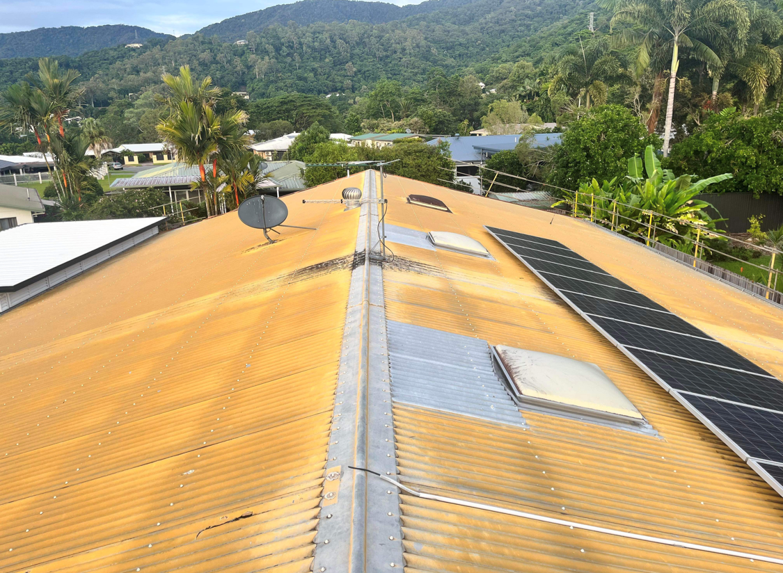 A roof with a lot of solar panels on it.