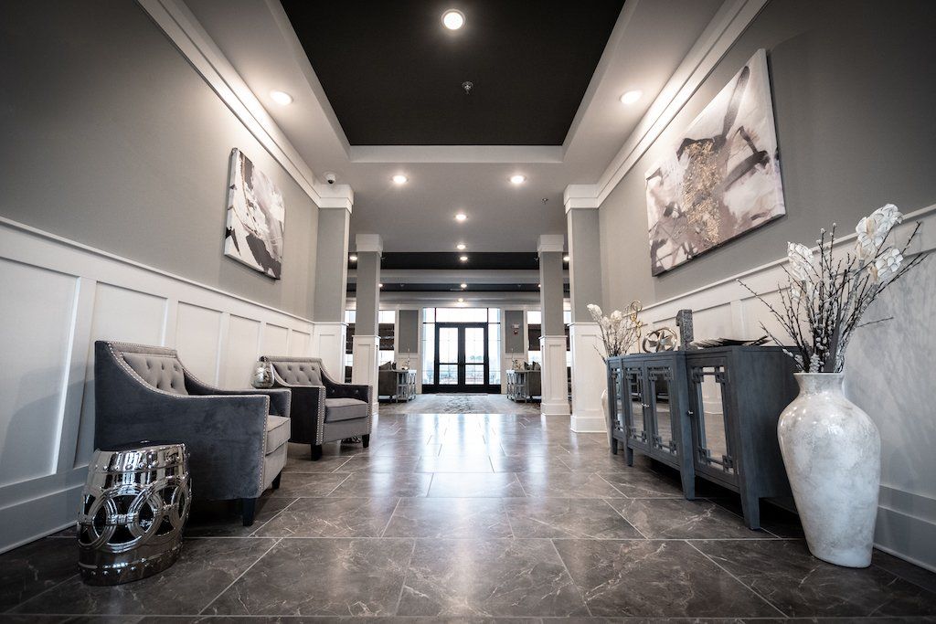 1 element apartments lobby