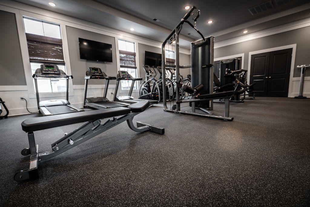 1 element apartments gym