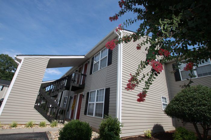 Timber East Apartments Photo