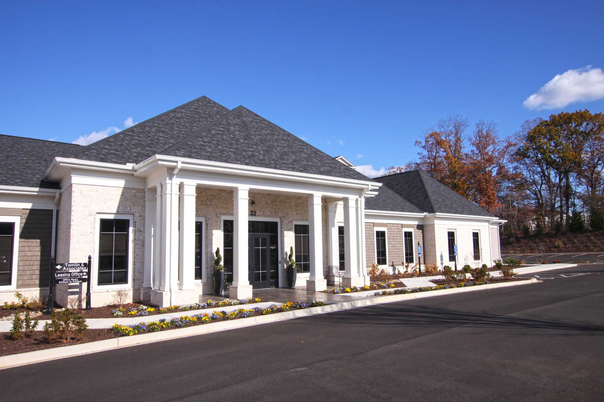 1 element apartments exterior