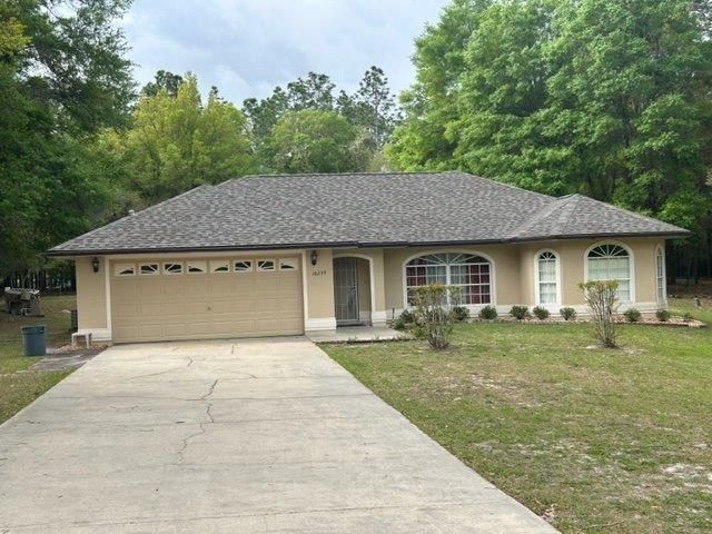 House With Garage | Homosassa, FL | Washburn Roofing LLC