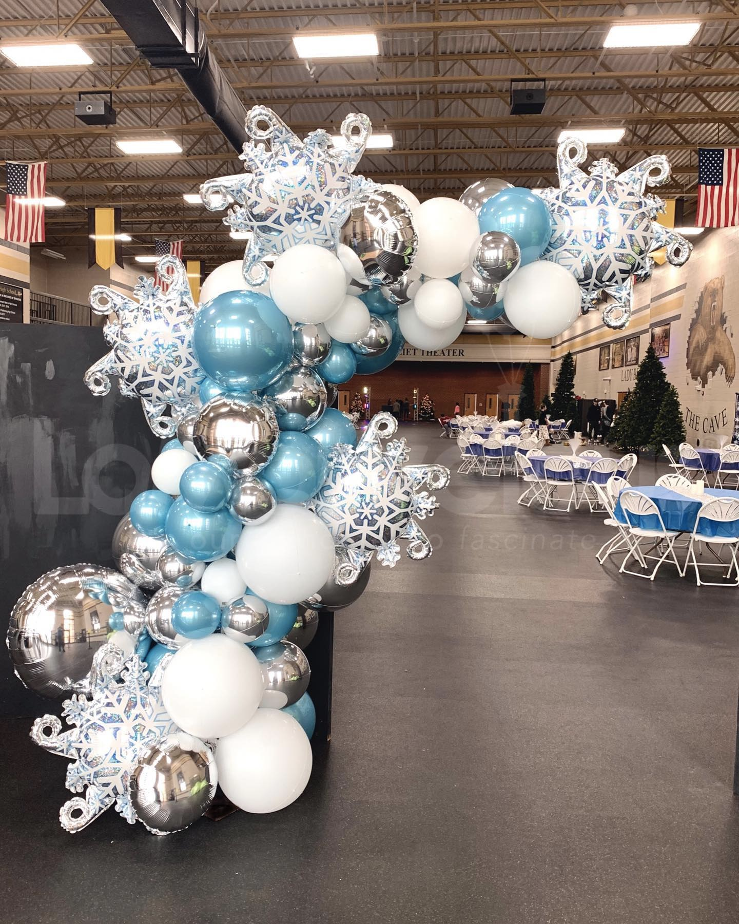 elegant white balloon garland