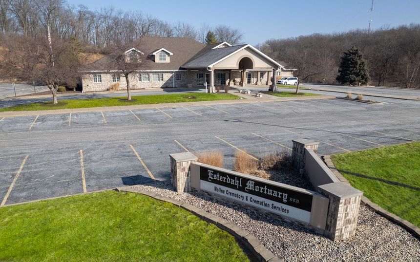 Esterdahl Mortuary and Crematory Moline