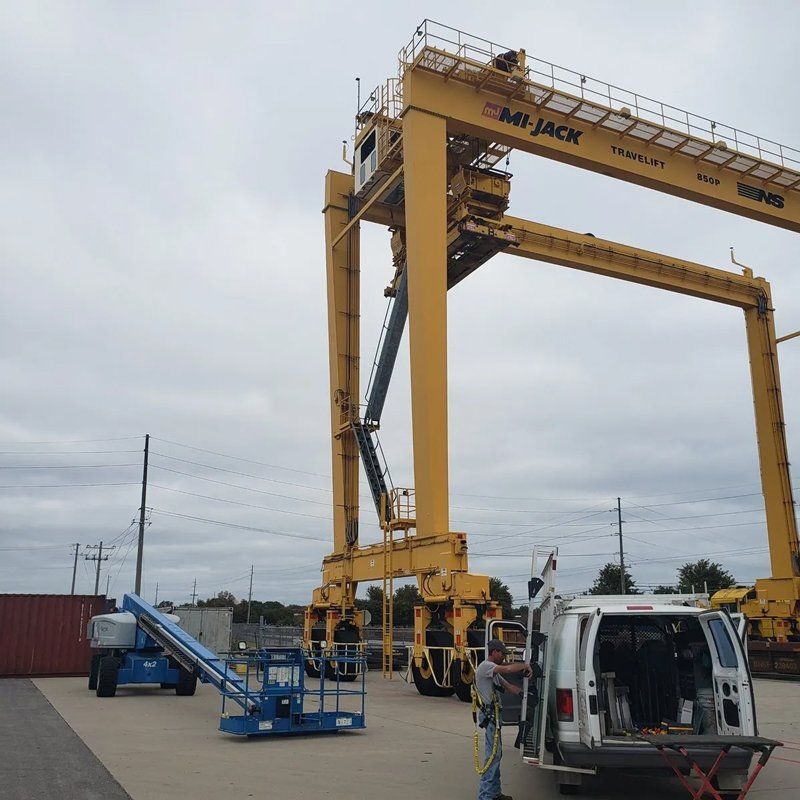 Heavy Equipment Glass Decatur, AL North Alabama Glass