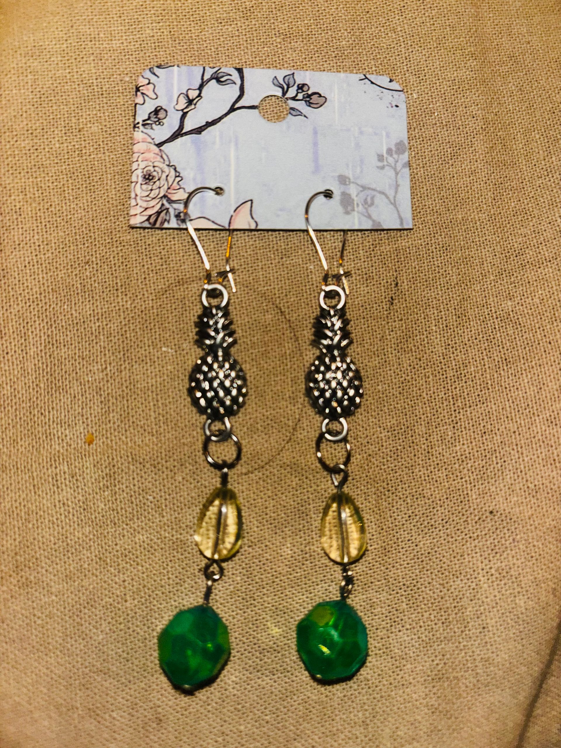 B14 Oorbellen Ananas