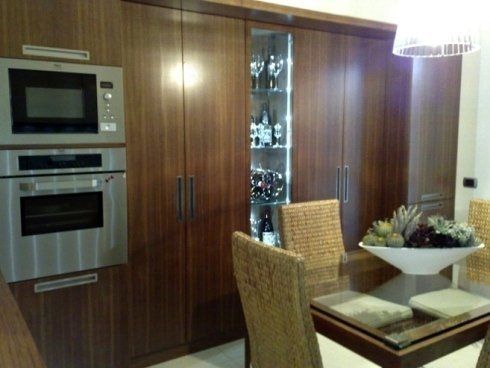 Cucina e salotto in legno