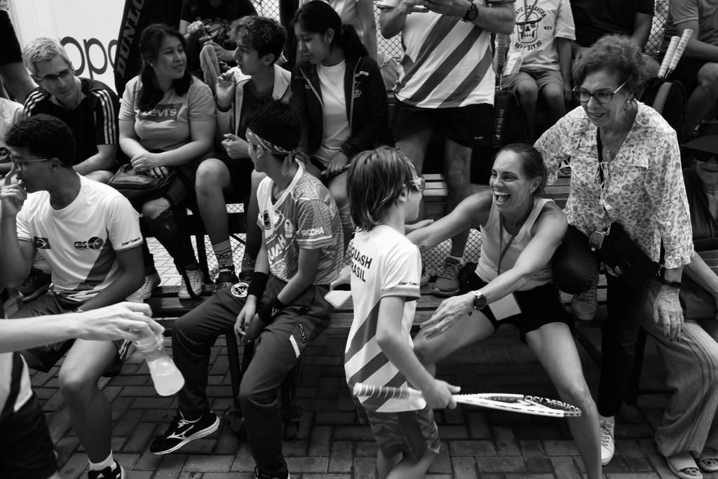 Trocida comemorando.