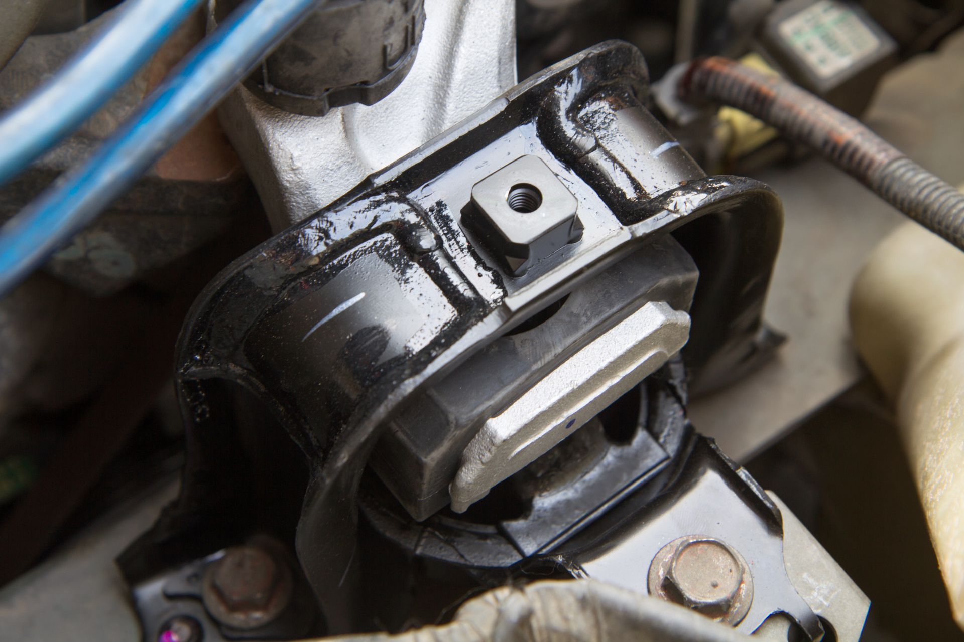What Causes Engine Mounts to Crack or Collapse Over Time | Silvhorn Automotive