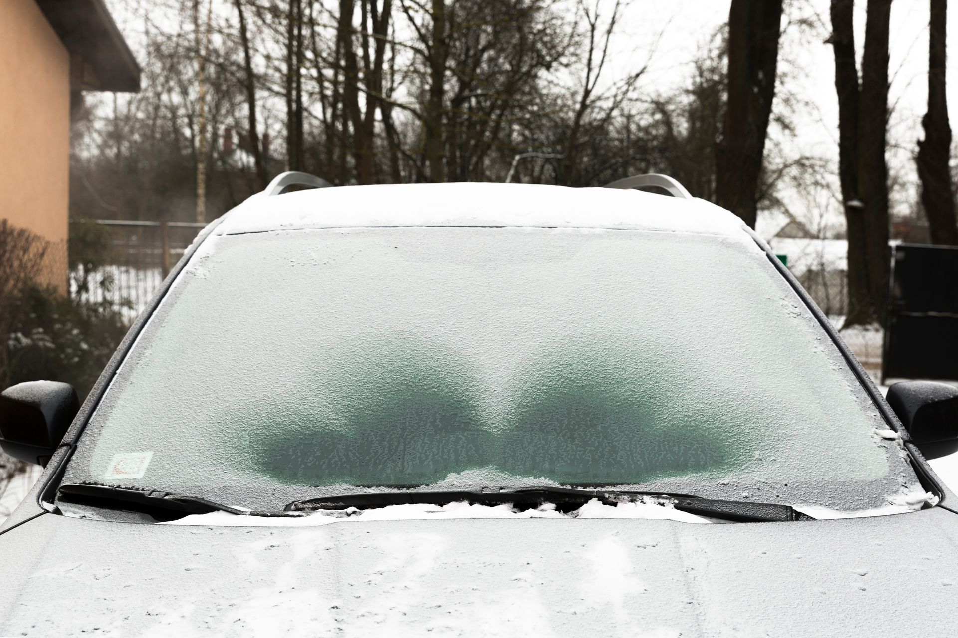 Tips and Tricks to Quickly Defrost Your Car's Windshield | Silvhorn Automotive