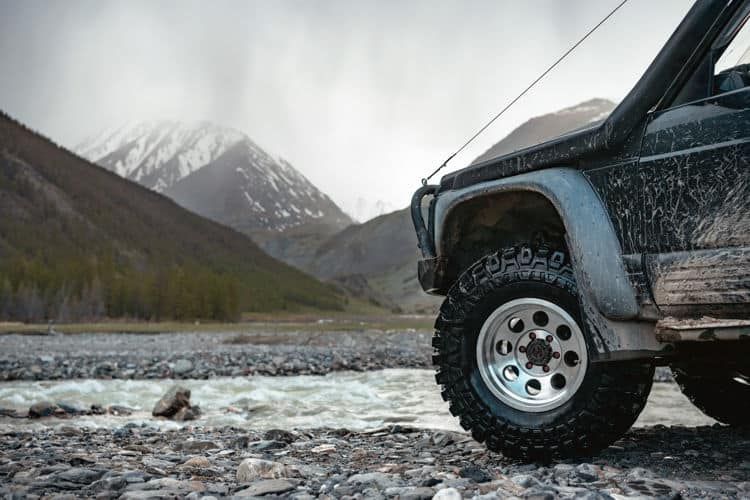 SUV Tire | Silvhorn Automotive