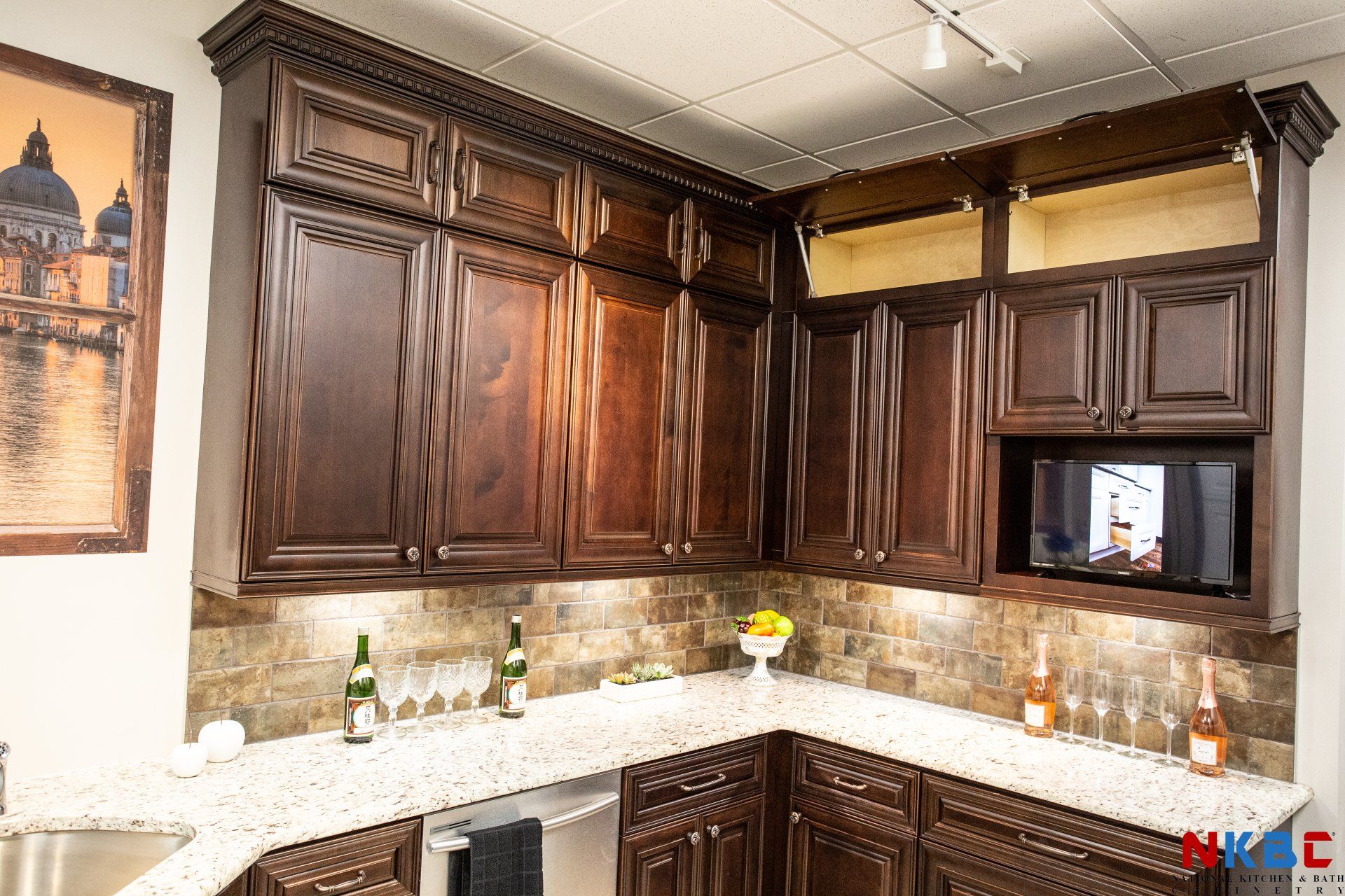 Wholesale Cabinets for Aurora, IL | NKBC Illinois
