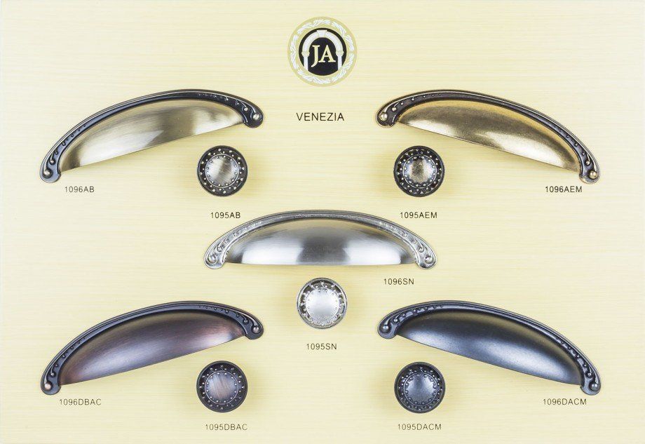 Handles-knobs-gallery
