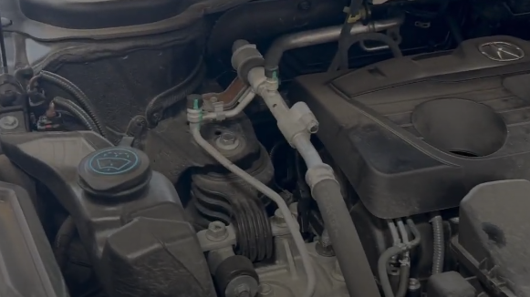 fluid level check for car with hoses