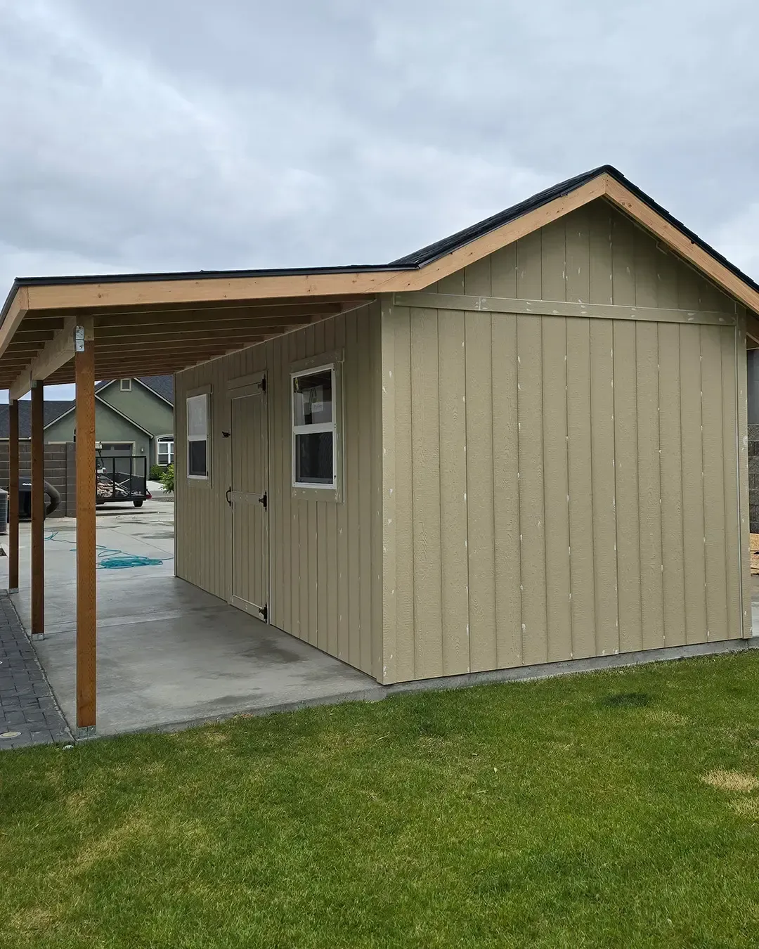 average patio cover we built in a Kennewick yard