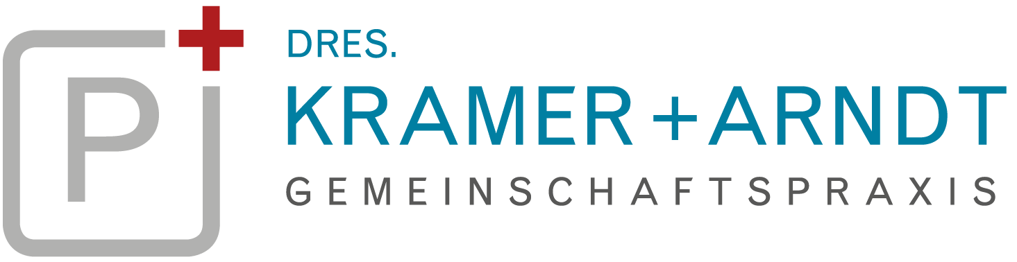Logo Kramer und Arndt Gemeinschaftspraxis in blau mit einem grauen Viereck mit abgerundeten Ecken und einem roten Kreuz oben