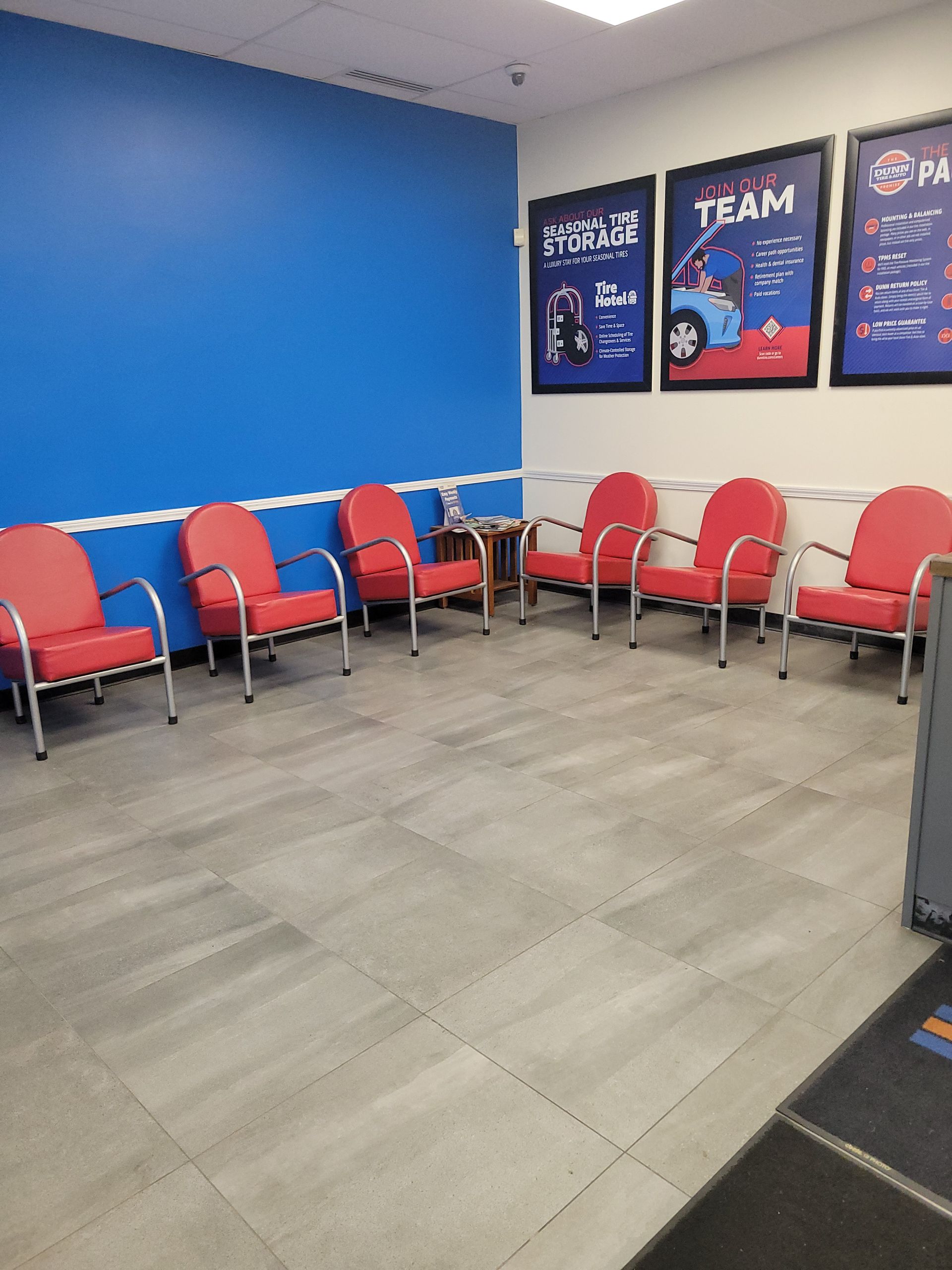 Waiting Area | Dunn Tire