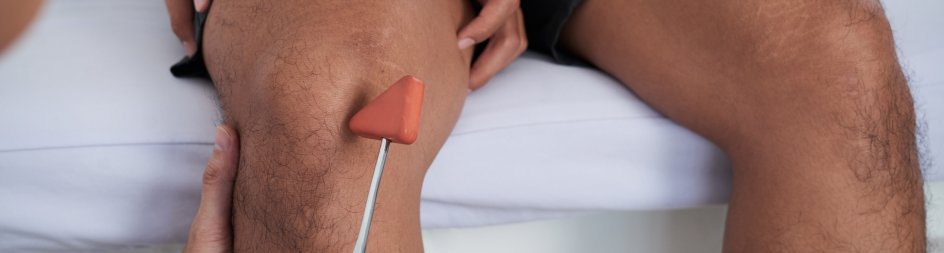 A close up of a person 's knee with a device on it.